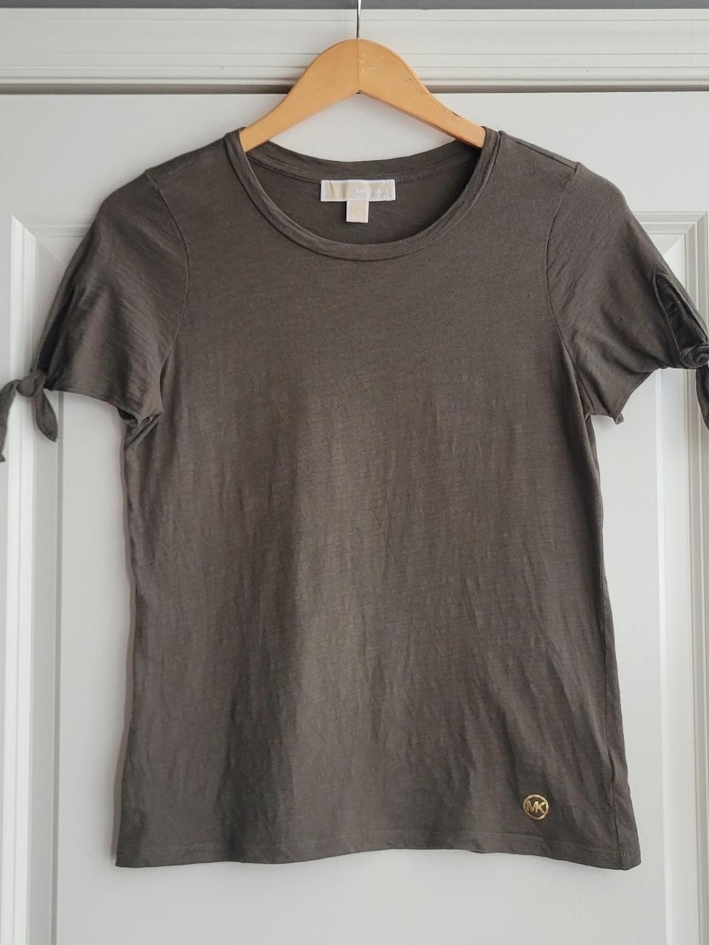 Michael Kors Olive Short Sleeve Tie-Sleeve Tee